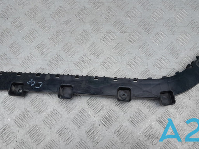 Правое крепление заднего бампера 852233JA0A NISSAN