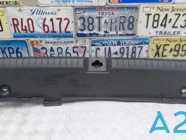 Накладка задней панели багажника 85770L0000NNB HYUNDAI