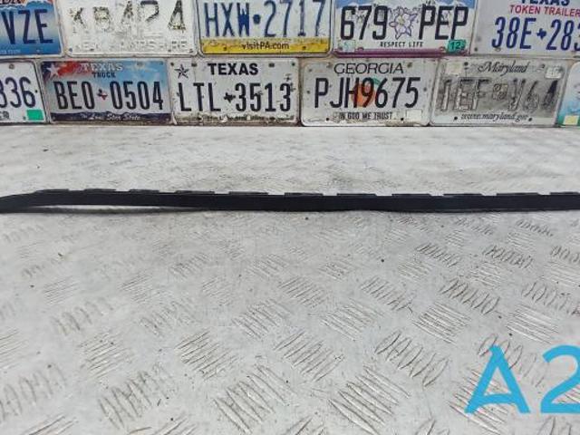 HYUNDAI 86132C5000 в наличии Украина