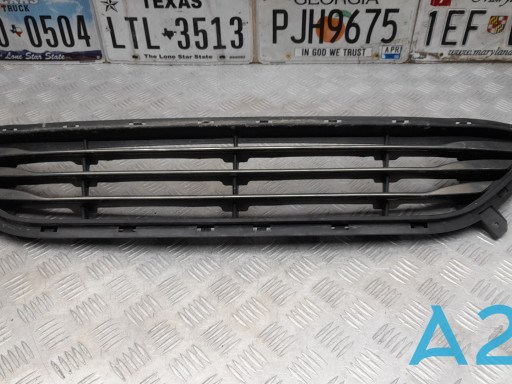 Решетка на бампер 865603X200 HYUNDAI