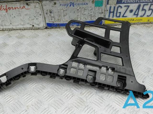 Кронштейн бампера заднего, левый 86651L0000 HYUNDAI