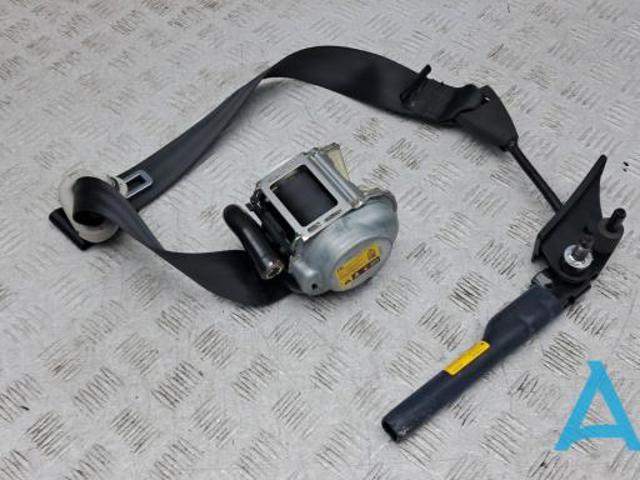 Ремень безопасности передний правый 868846RR5A NISSAN