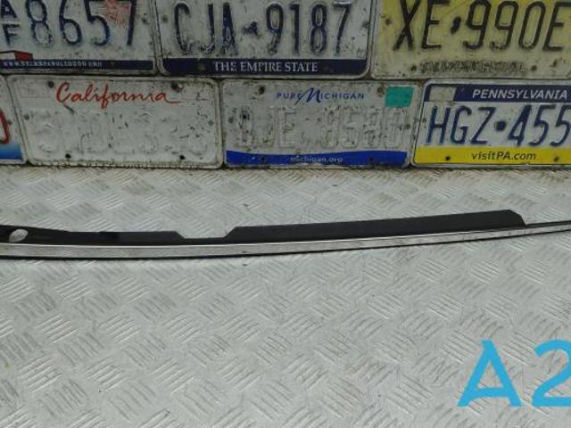 Молдинг переднего левого крыла 87711L1100 HYUNDAI