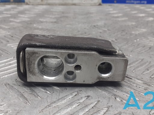 Клапан TRV, кондиционера 8851508140 TOYOTA