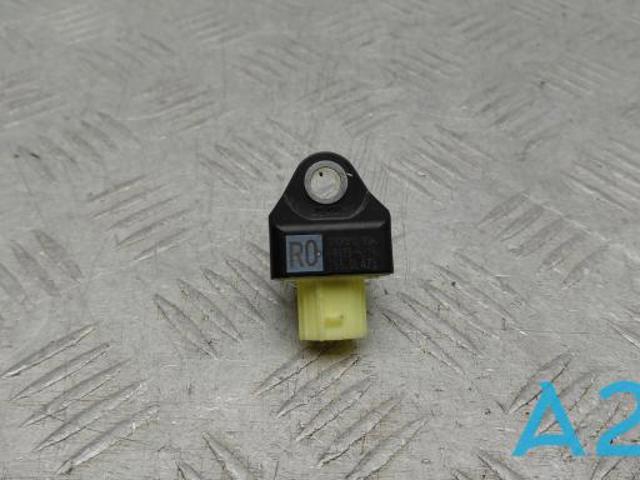 Датчик Эйрбэг передний 8917359335 TOYOTA
