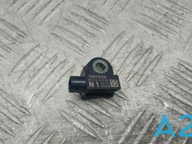 Датчик подушки безопасности 8917359415 TOYOTA