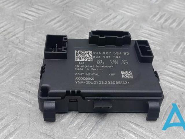 Переключатель управления люком 89A907594BD VAG