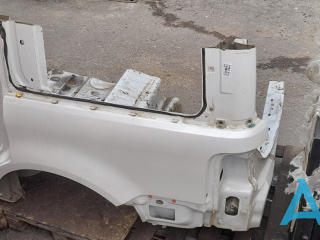 FORD 8A8Z7427841A Крыло заднее левое в наличии Житомир