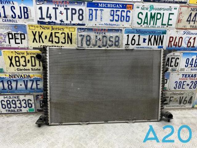 VAG 8K0121251H Радиатор в наличии Чернигов