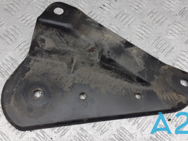 Кронштейн задней балки 8K0505219E VAG