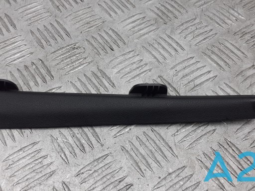 Обшивка стойки кузова внутренняя, передняя правая 8K08682044PK VAG