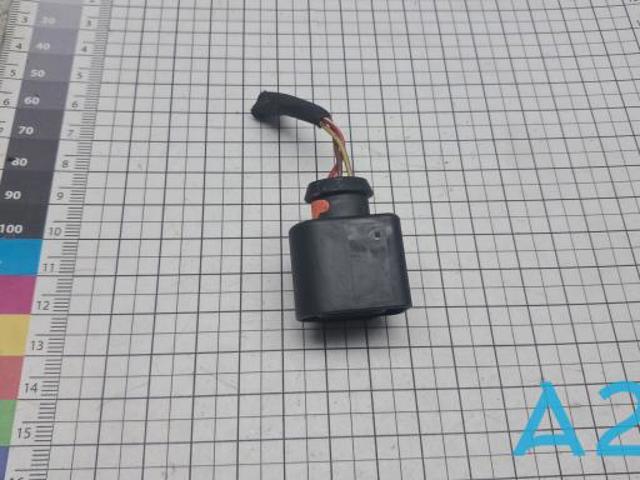 VAG 8K0973703 Разъем (фишка) универсальный в наличии Хмельницкий