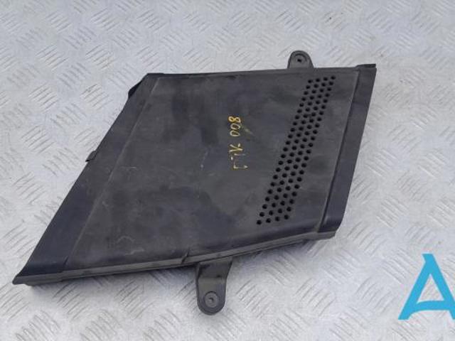 Воздухозаборник воздушного фильтра 8R0129617B VAG
