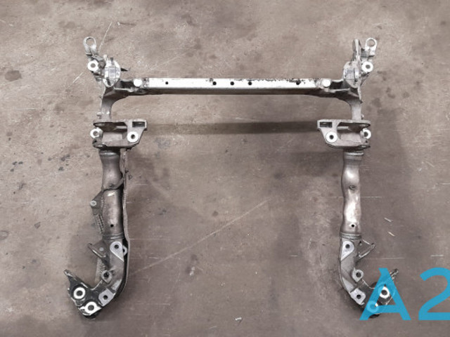 VAG 8R0399315K Балка передней подвески (подрамник) в наличии Винница