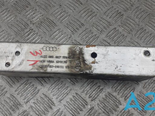 VAG 8R0807331C Кронштейн усилителя заднего бампера в наличии Николаев