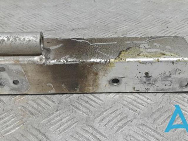 Кронштейн усилителя заднего бампера 8R0807332C VAG