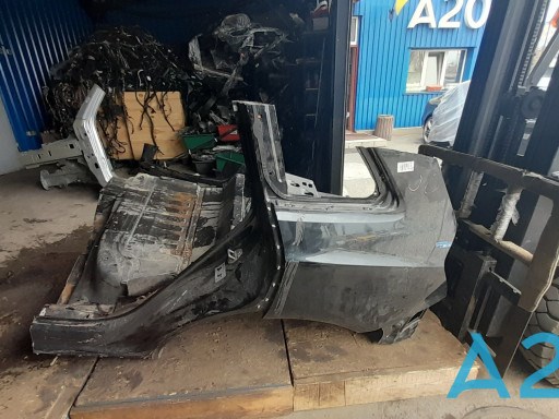 Боковина кузова в сборе 8R0809837 VAG