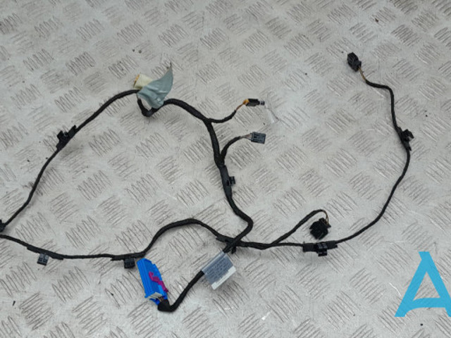 Электропроводка передней двери 8R0971036 VAG