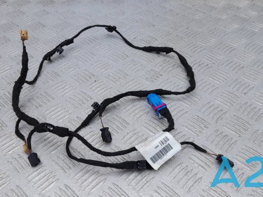 8R0971036 VAG Жгут проводов передней двери купить в Киев