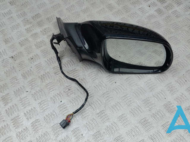 Наружное зеркало правое 8R1857410L01C VAG