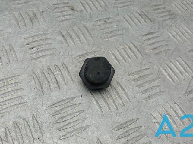 Буфер/отбойник капота 8T0823433B VAG