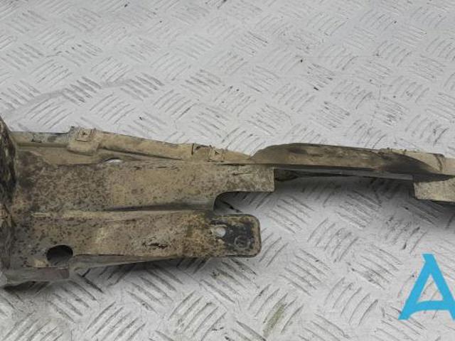 Защита днища, задняя правая 8U0825214E VAG