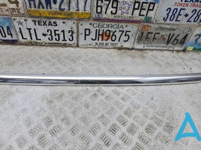 Автомобильный рейлинг на крышу левый 8U0860021A2ZZ VAG