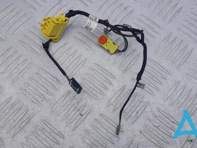 8U0971589C VAG купить в Харьков