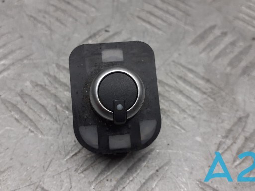 Регулятор зеркал 8V0959565M VAG
