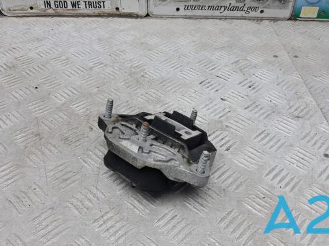 Подушка КПП 8W0399156AQ VAG