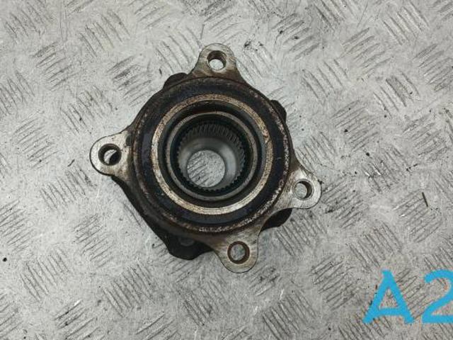 Ступицы передних колес 8W0407613 VAG