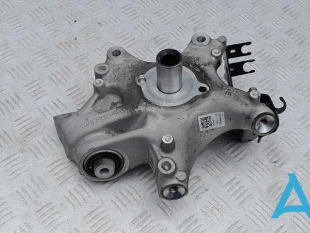 Цапфа левая 8W0505431S VAG