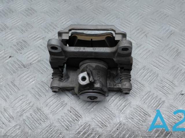Задний правый суппорт 8W0615404N VAG