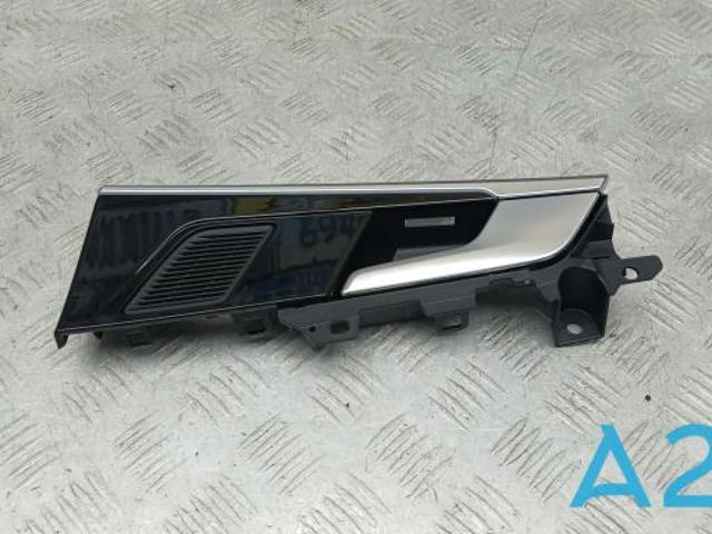 8W0839020A4PK VAG Ручка двери задней внутренняя правая купить в Запорожье