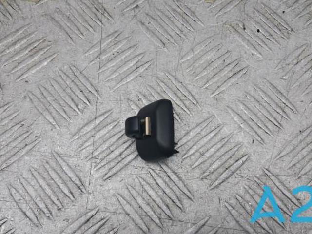 8W0857562A4PK VAG Фиксатор солнцезащитного козырька купить в Ужгород