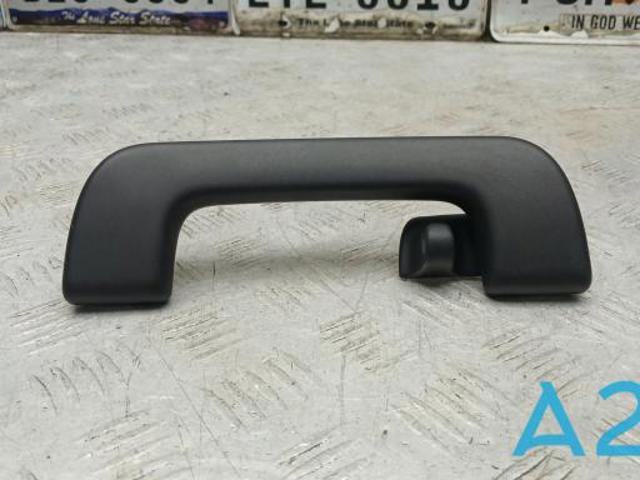 Поручни (держатели) и крючок для одежды 8W0857607A4PK VAG