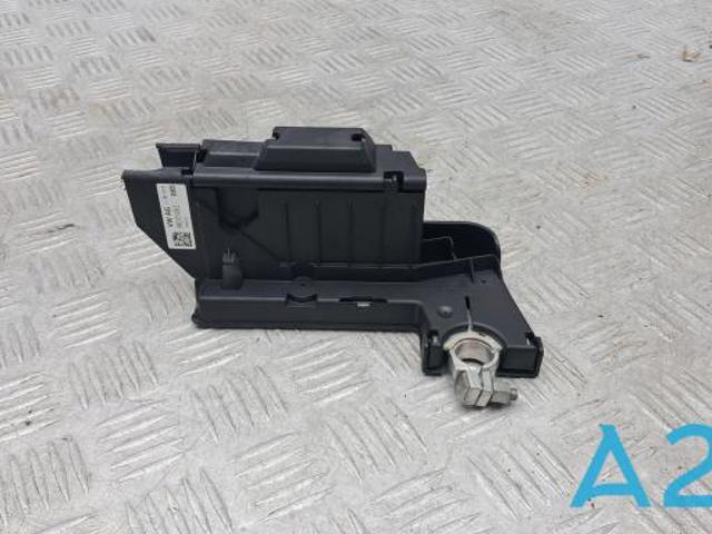 Клемма для АКБ 8W0915459E VAG