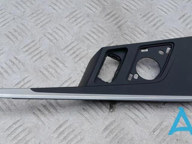 Ручка задней двери, внутренняя, правая 8W0959528A6PS VAG