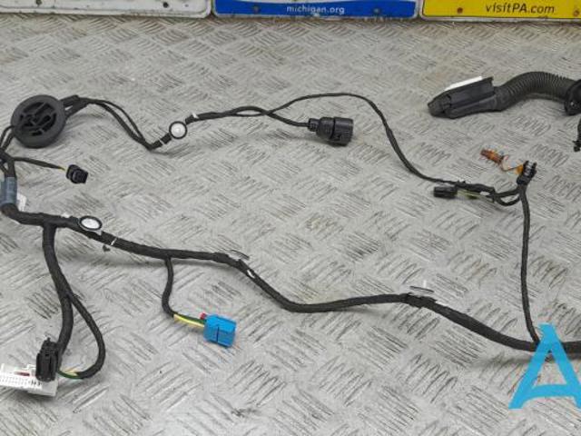 Жгут проводов передней двери 8W0971029BJ VAG
