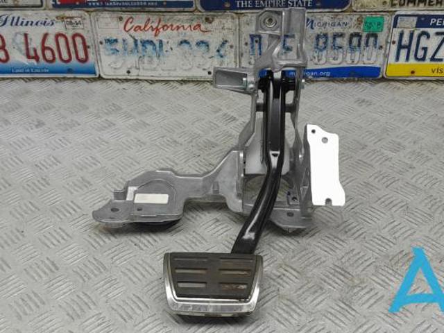 Педаль тормоза 8W1723140C VAG