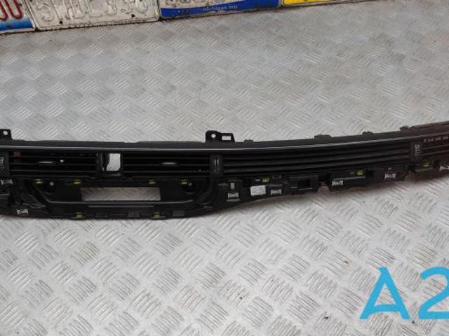 VAG 8W1820902D6PS Решетка вентиляции салона на "торпедо" в наличии Ирпень