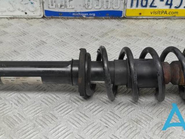 Амортизатор передний 8W9413029B VAG