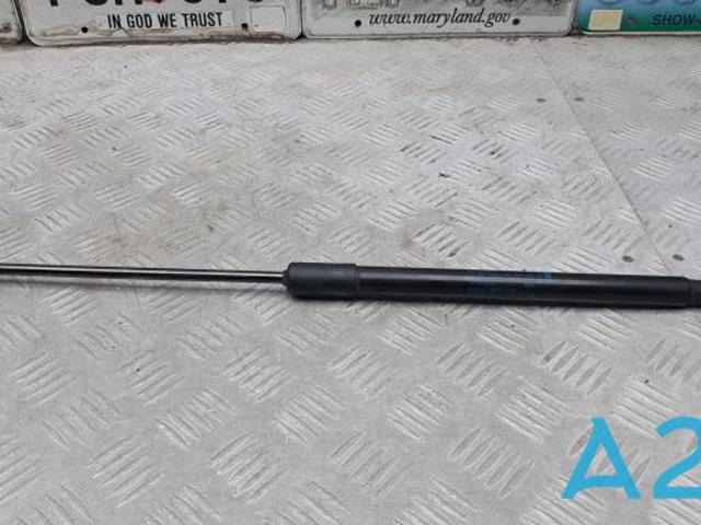 VAG 8W9827552C Амортизатор крышки багажника (двери 3/5-й задней) в наличии Каменское