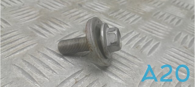Болт шкива коленвала 9011914175 TOYOTA