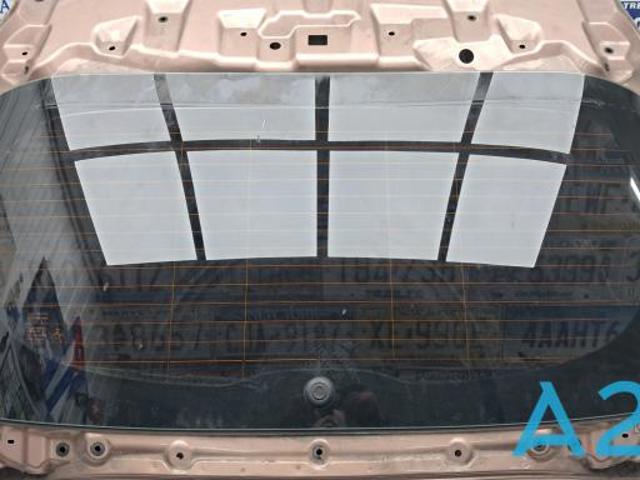 Стекло крышки багажника 903005DA0A NISSAN