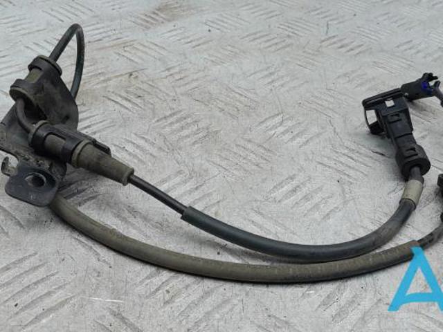 Датчик АБС (ABS) задний, правый 91921G5300 HYUNDAI