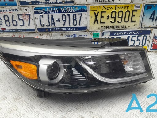 Правая блок фара 92102A9120 HYUNDAI