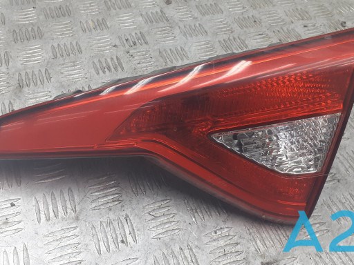 Фонарь задний внутренний правый 92404C2000 HYUNDAI