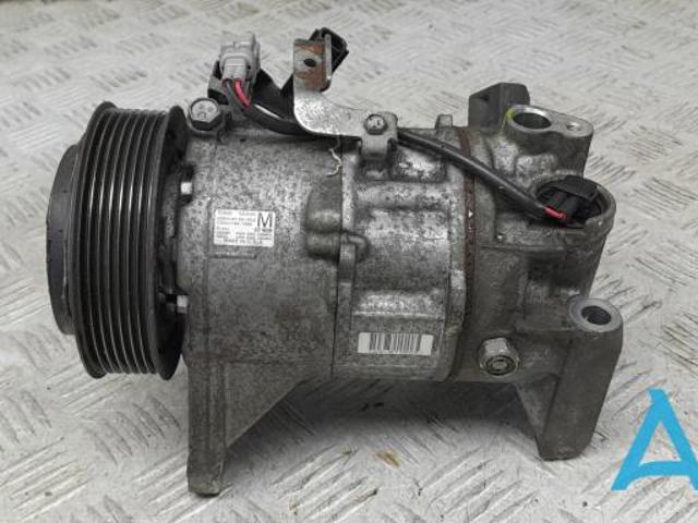 Компрессор климатической установки 926005AA0A NISSAN