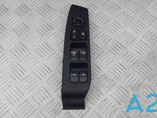Кнопки переднего левого стекло подъёмника 93570B2010CA HYUNDAI